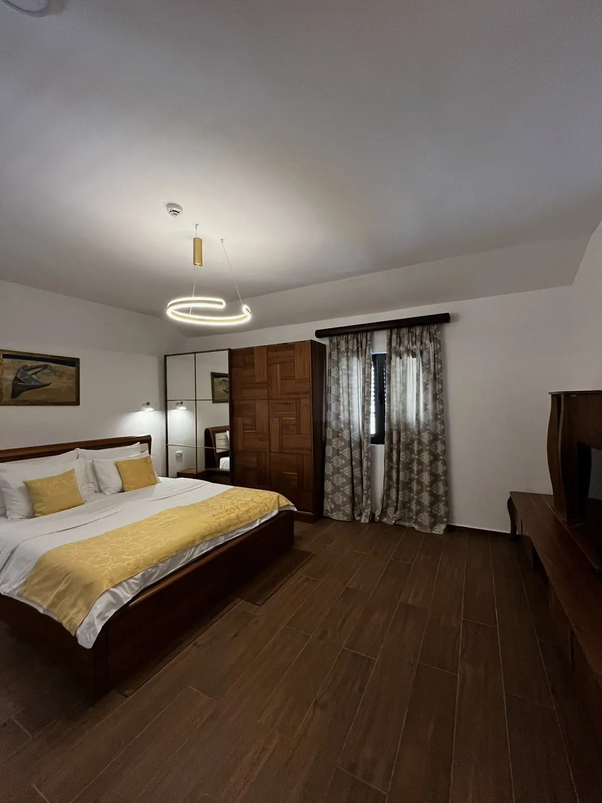 Superior Apartment detail